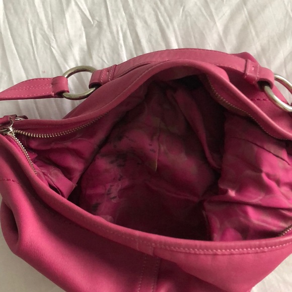 Coach hobo bag. - Picture 3 of 4